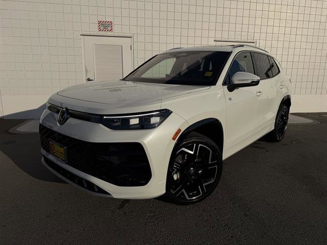 New 2026 Volkswagen Tiguan SEL R-Line