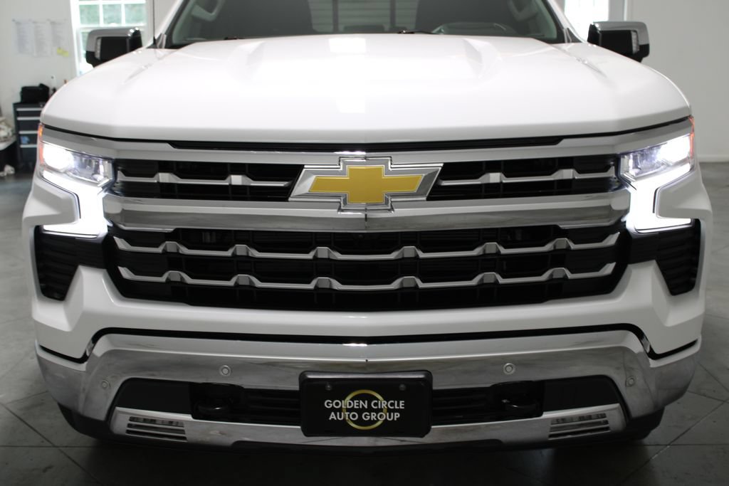 Used 2025 Chevrolet Silverado 1500 LTZ w/ LTZ Premium Package AWD/4WD image 59