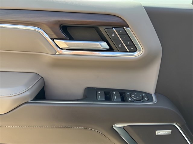 Used 2022 GMC Sierra 1500 SLT w/ SLT Premium Plus Package image 21