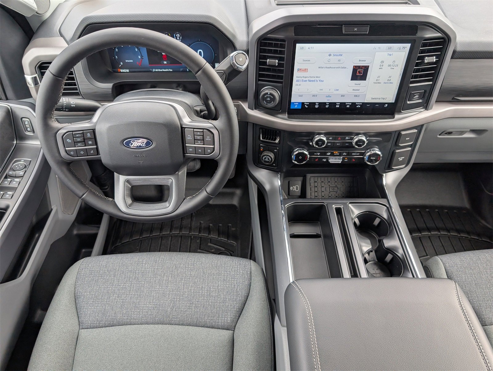 New 2025 Ford F150 XLT w/ Equipment Group 303A High image 6