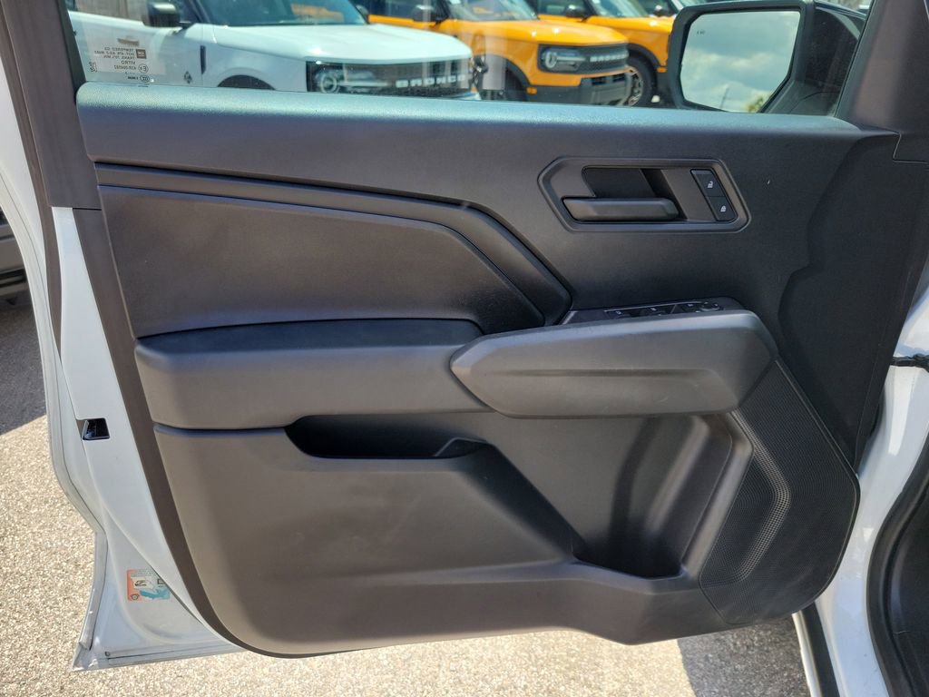 Used 2023 Chevrolet Colorado Trail Boss w/ Technology Package AWD/4WD image 15