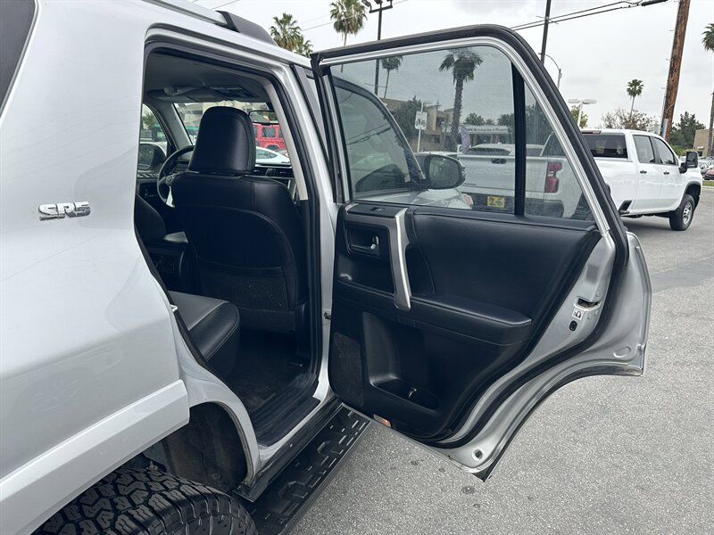 Used 2021 Toyota 4Runner SR5 Premium AWD/4WD image 10