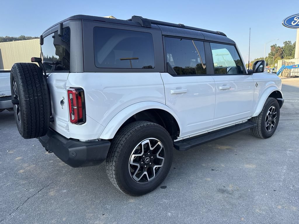 Used 2023 Ford Bronco Outer Banks AWD/4WD image 4