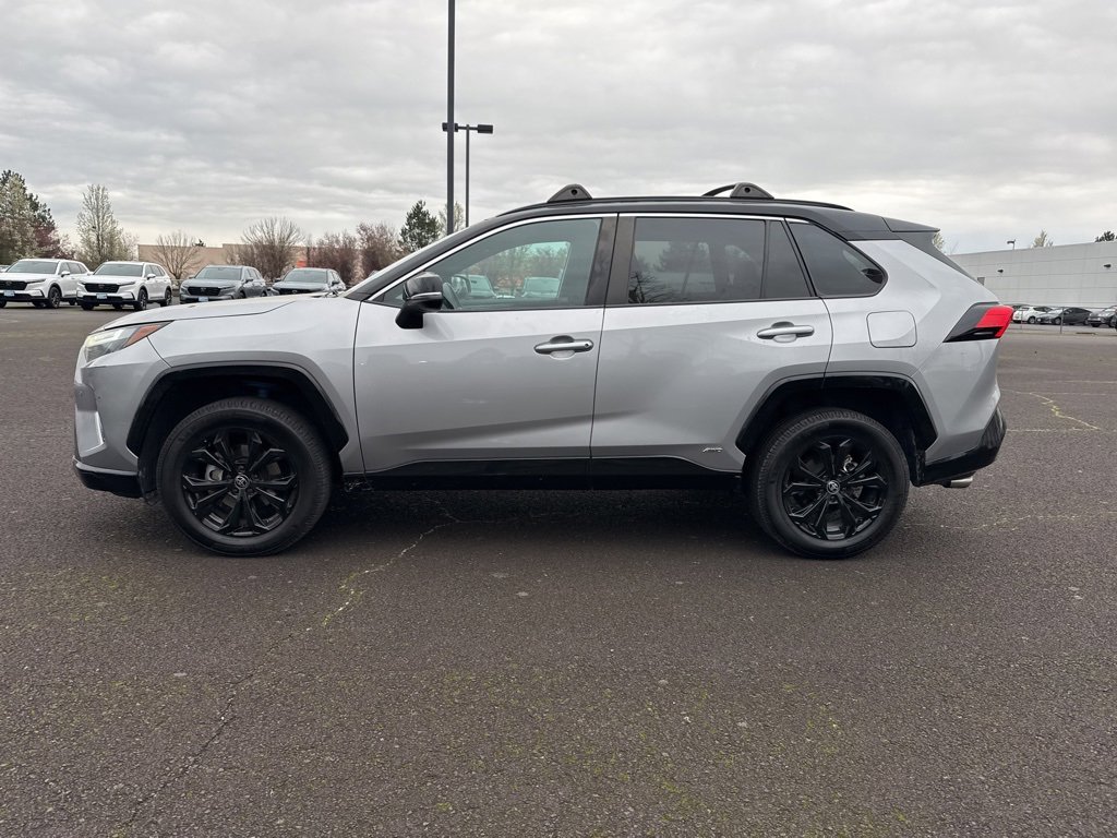 Used 2022 Toyota RAV4 XSE image 4