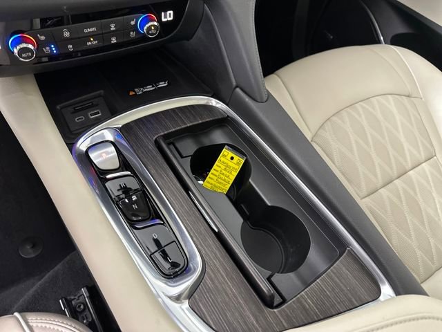 Used 2022 Buick Enclave Avenir image 20