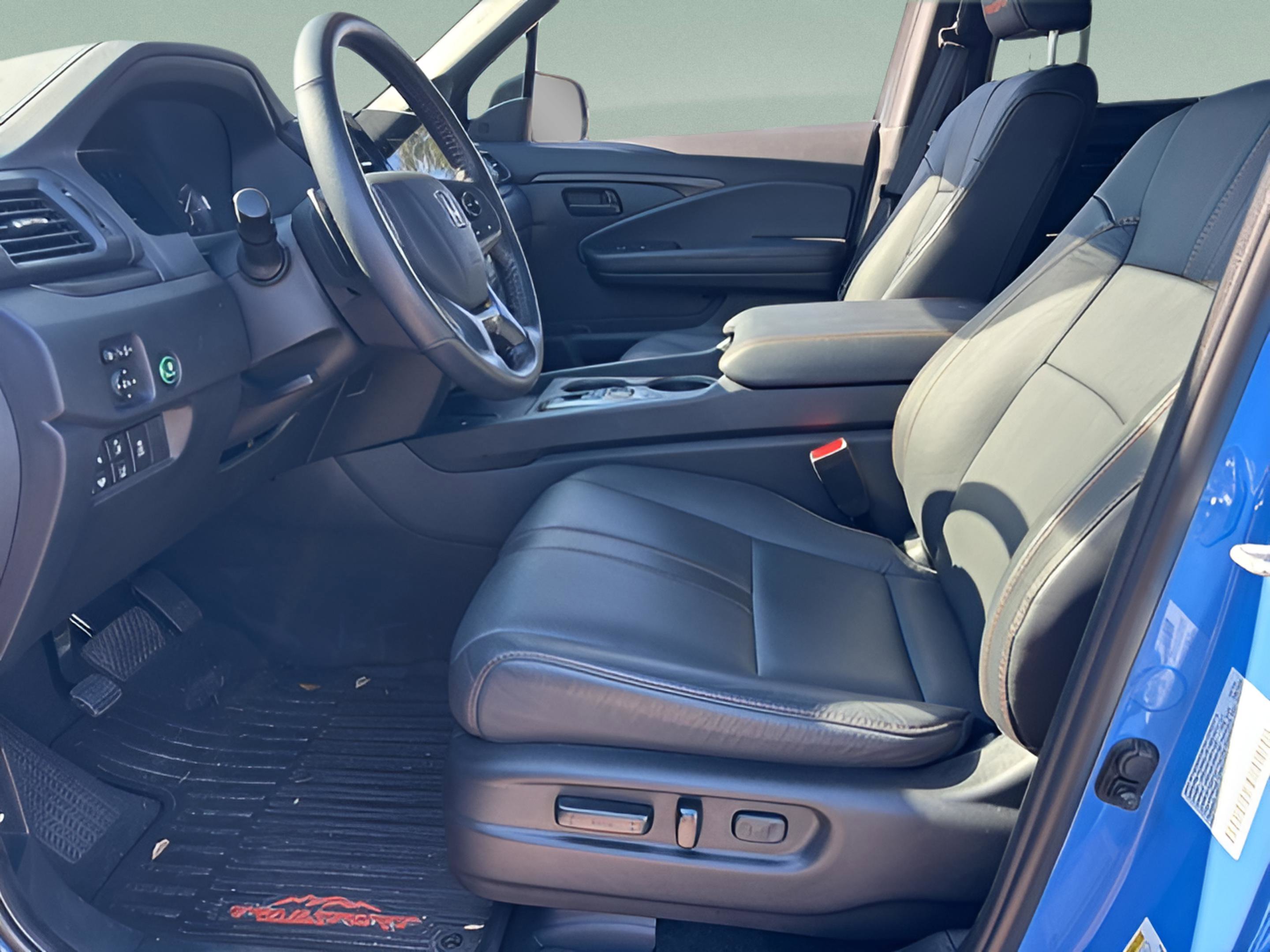 Certified 2024 Honda Passport TrailSport image 9