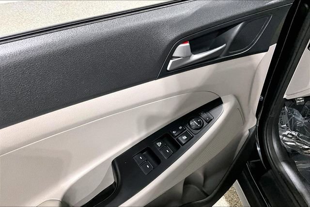Used 2018 Hyundai Tucson SE image 38