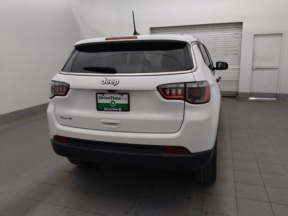 Used 2023 Jeep Compass Sport AWD/4WD image 7