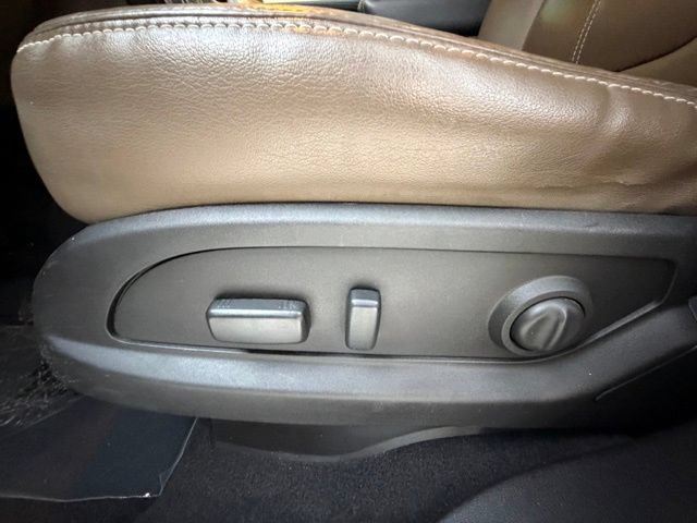 Used 2017 GMC Acadia Limited SLT AWD/4WD image 27