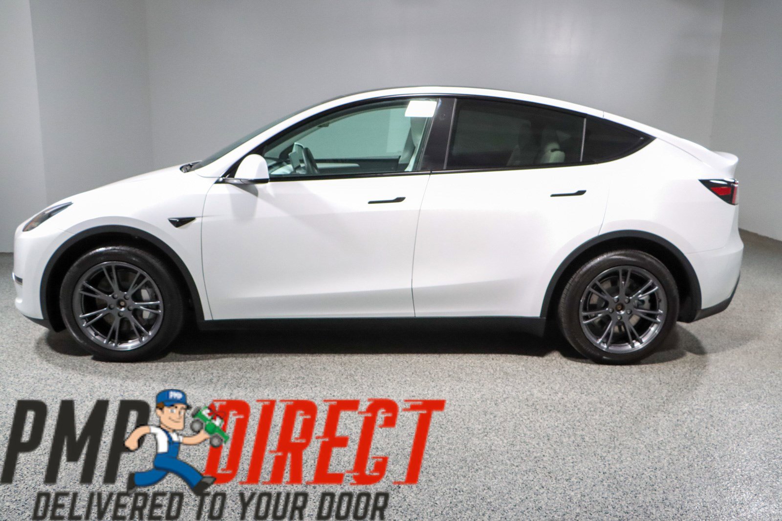 Used 2025 Tesla Model Y Long Range AWD/4WD image 10