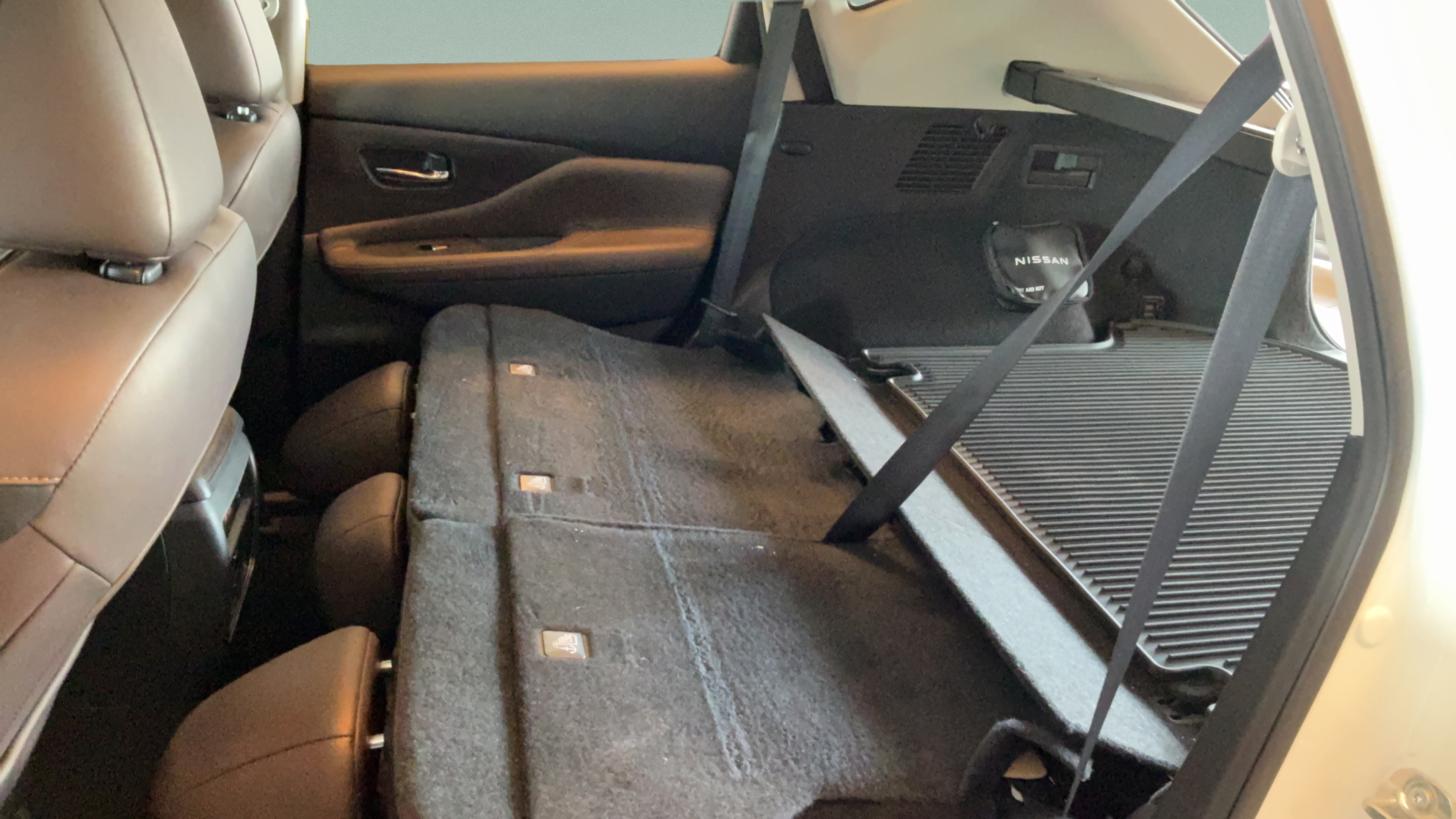 Used 2024 Nissan Murano Platinum w/ Cargo Package FWD image 37