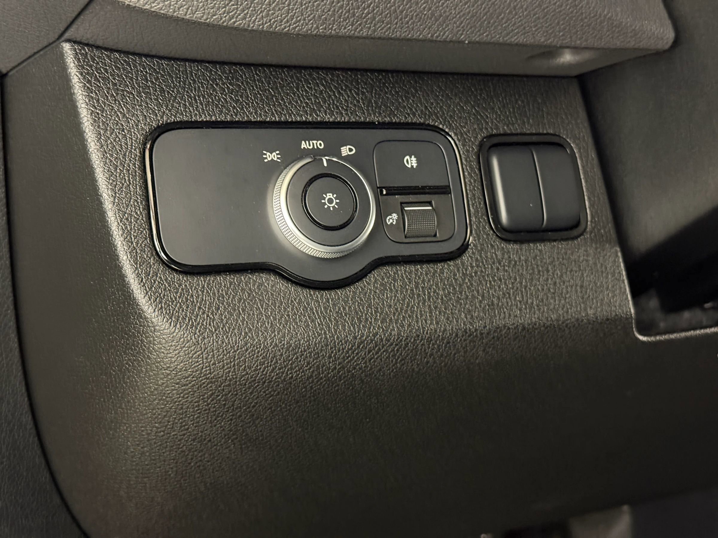 Used 2023 Mercedes-Benz Sprinter 3500 image 77