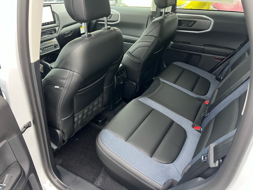 New 2026 Ford Bronco Sport Outer Banks AWD/4WD image 18