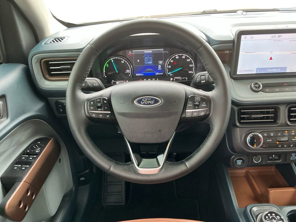 Used 2024 Ford Maverick Lariat image 18