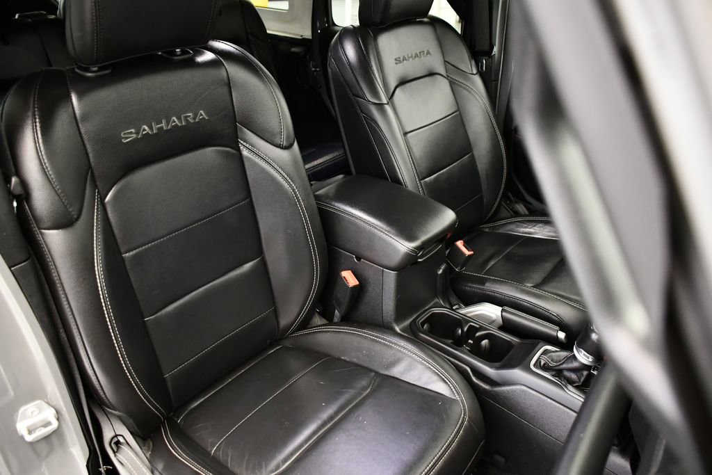 Used 2021 Jeep Wrangler Unlimited Sahara image 43