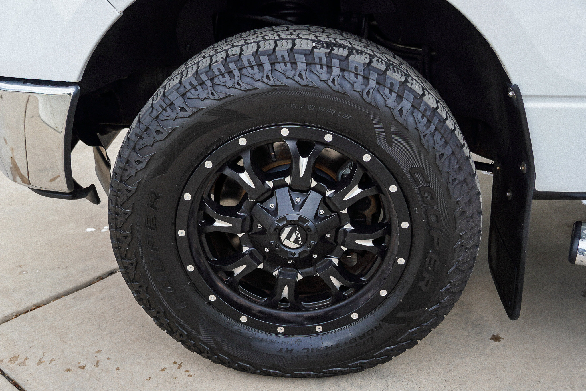 Used 2013 Ford F150 XLT w/ Luxury Equipment Group AWD/4WD image 13