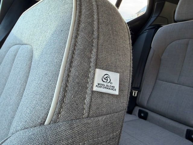 Certified 2023 Volvo XC40 Recharge Ultimate w/ Protection Package Premier image 19