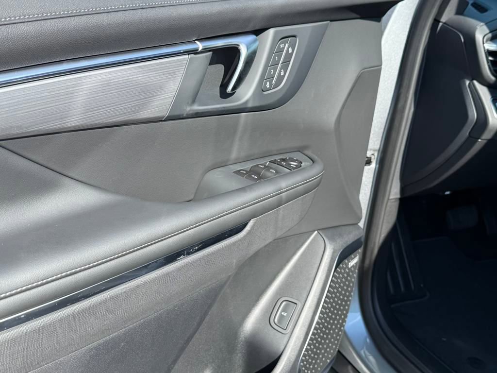 New 2026 Buick Enclave Preferred w/ Power Package image 28