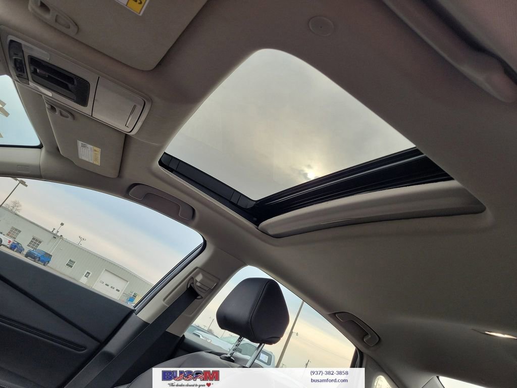 Used 2024 Honda Accord Touring image 15