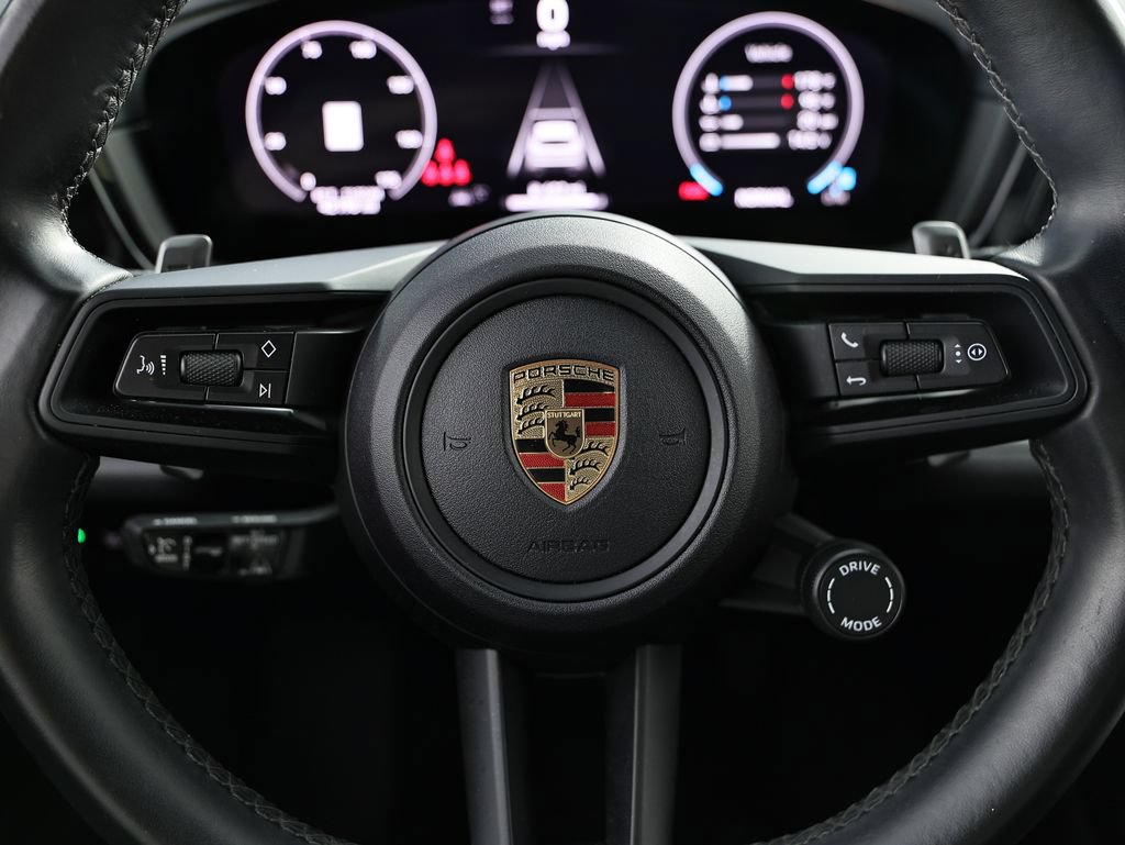 Used 2024 Porsche Cayenne AWD/4WD image 35