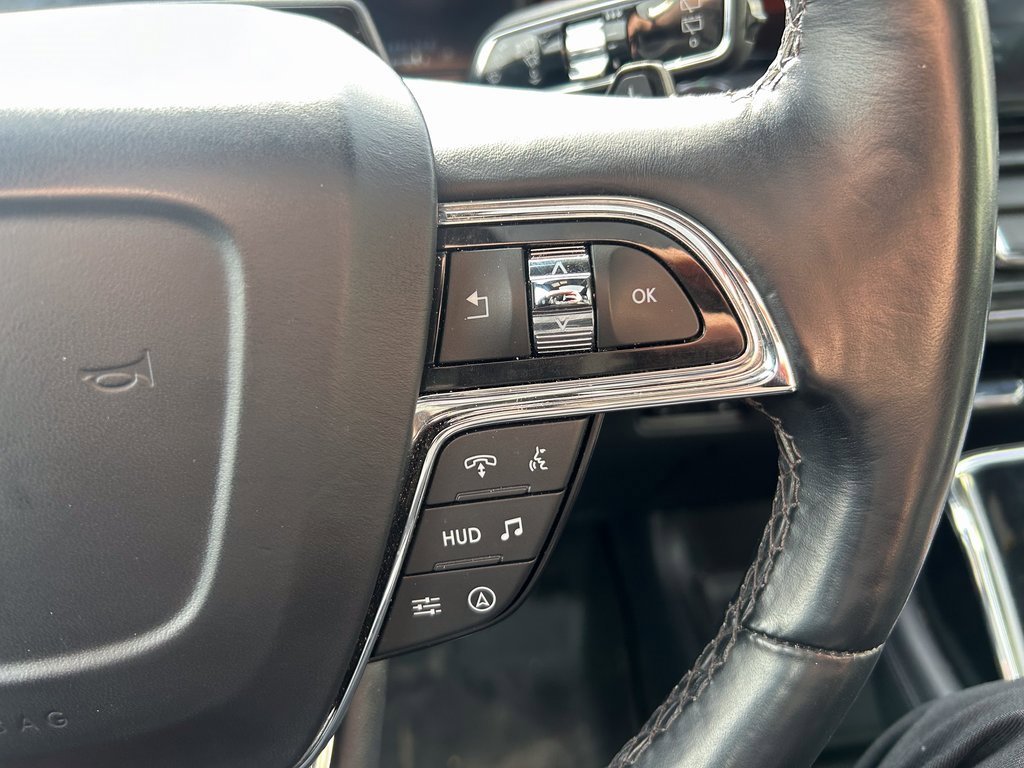 Used 2023 Lincoln Navigator Reserve image 31