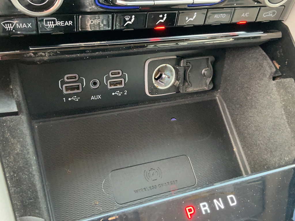Certified 2021 Jeep Grand Cherokee L Overland w/ Luxury Tech Group IV AWD/4WD image 27