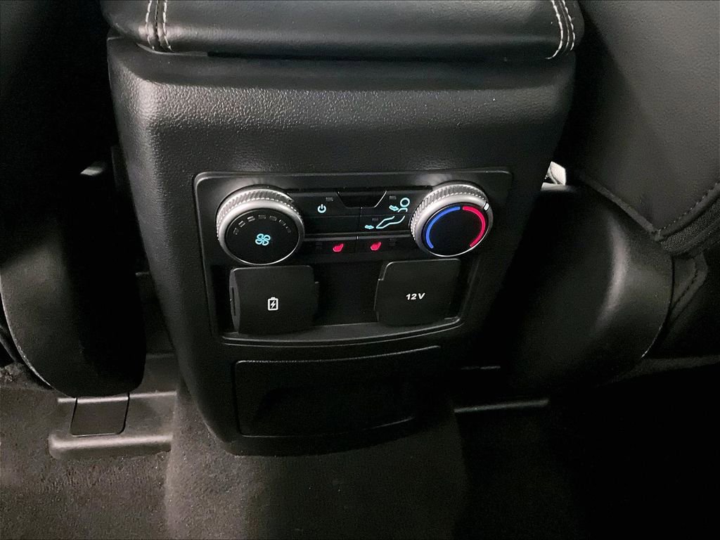 Used 2023 Ford Explorer Limited image 28