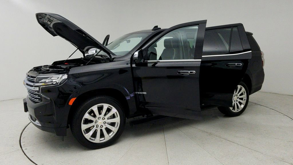 Used 2023 Chevrolet Tahoe Premier w/ Premium Package 2 RWD image 11