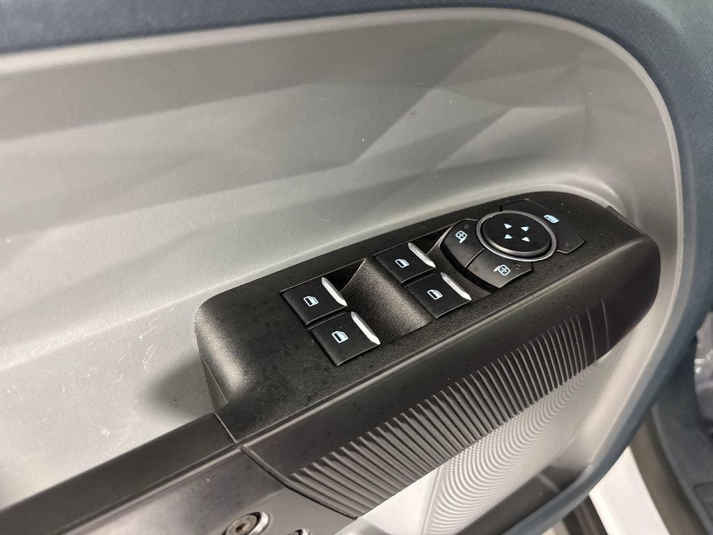 Used 2025 Ford Maverick XL w/ 4K Tow Package image 12