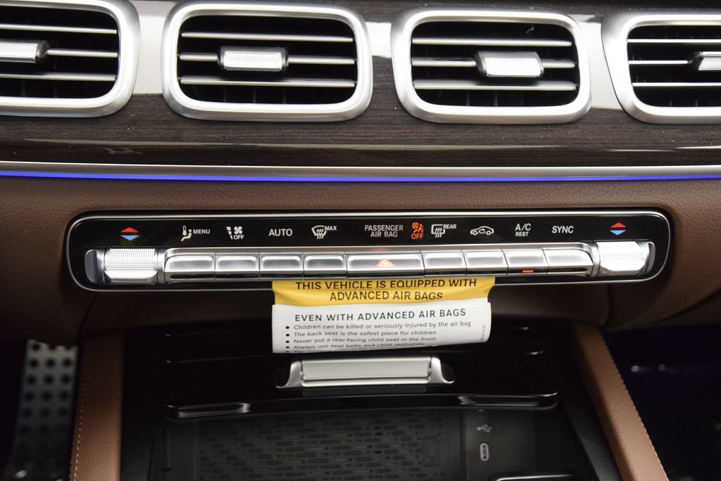 New 2026 Mercedes-Benz GLS 450 4MATIC image 29