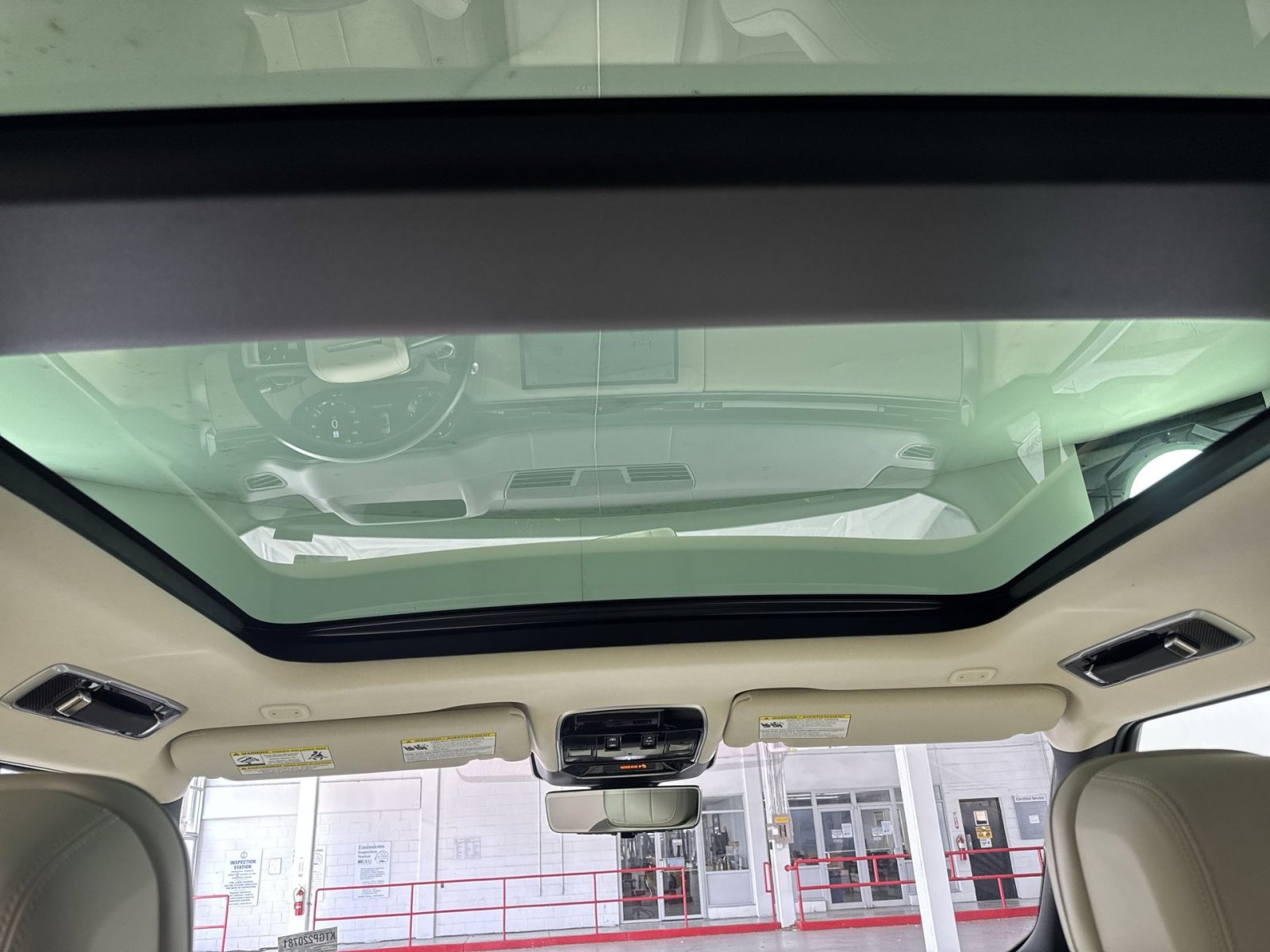 Used 2022 Land Rover Range Rover SE AWD/4WD image 24