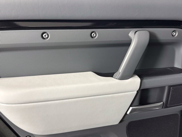 New 2026 Land Rover Defender 110 S AWD/4WD image 21