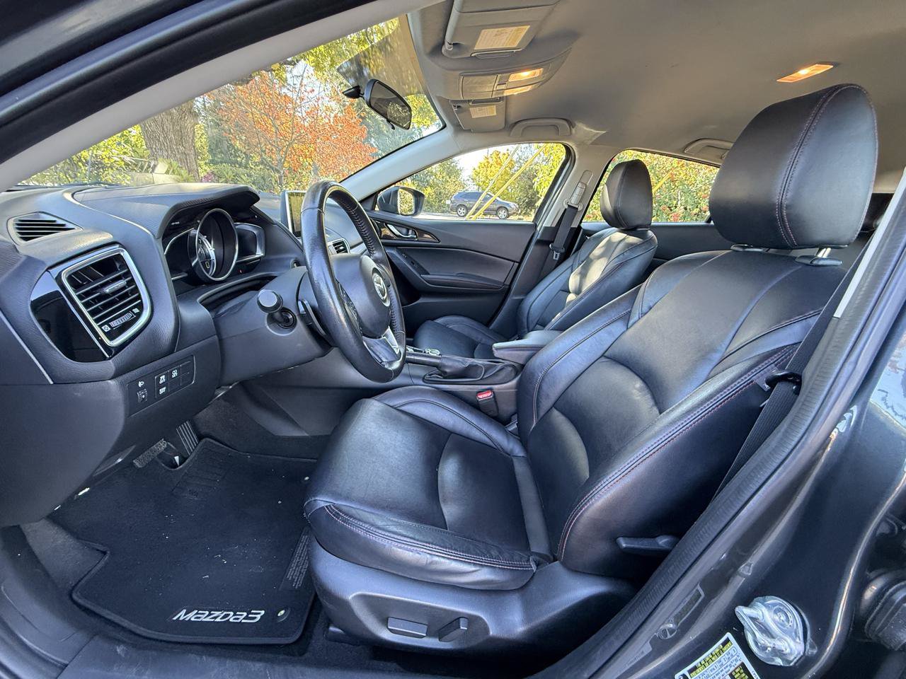 Used 2014 MAZDA MAZDA3 s Touring FWD image 9