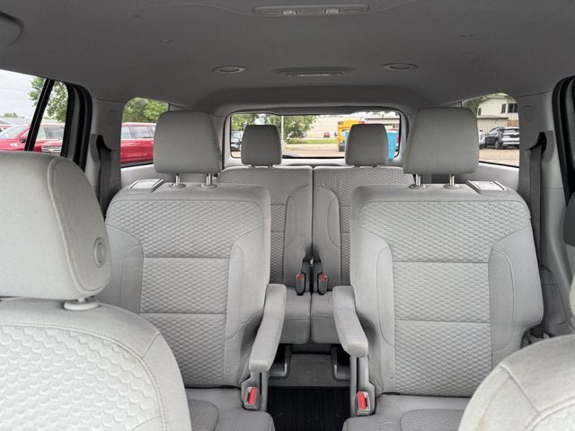 Used 2018 GMC Acadia SLE AWD/4WD image 22