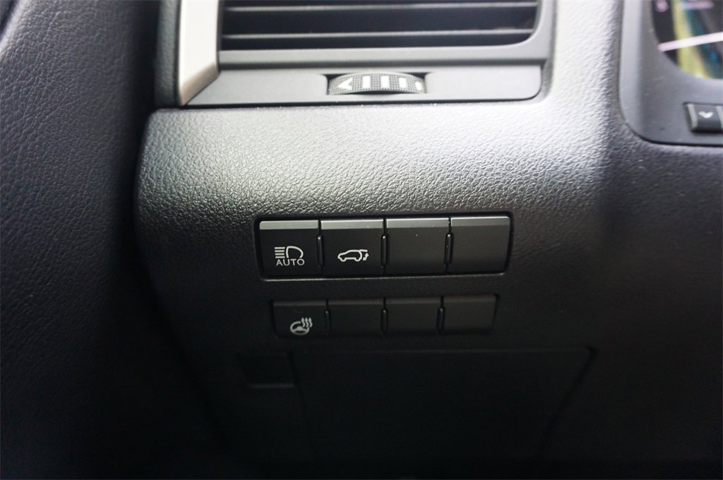 Used 2017 Lexus RX 350 AWD image 4