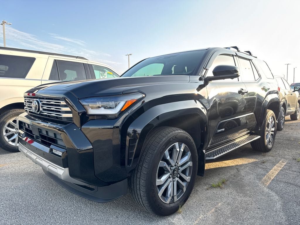Used 2025 Toyota 4Runner Limited AWD/4WD image 1