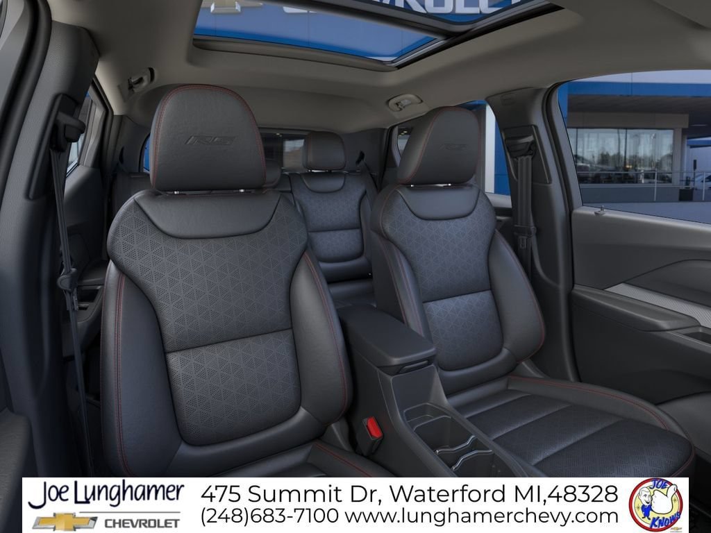 New 2027 Chevrolet Bolt RS w/ Technology Package FWD image 17