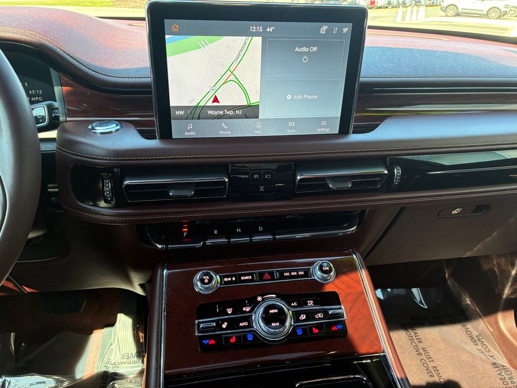 Used 2023 Lincoln Aviator Black Label w/ Dynamic Handling Package image 17