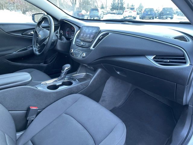 Used 2024 Chevrolet Malibu LT w/ Sport Edition image 28