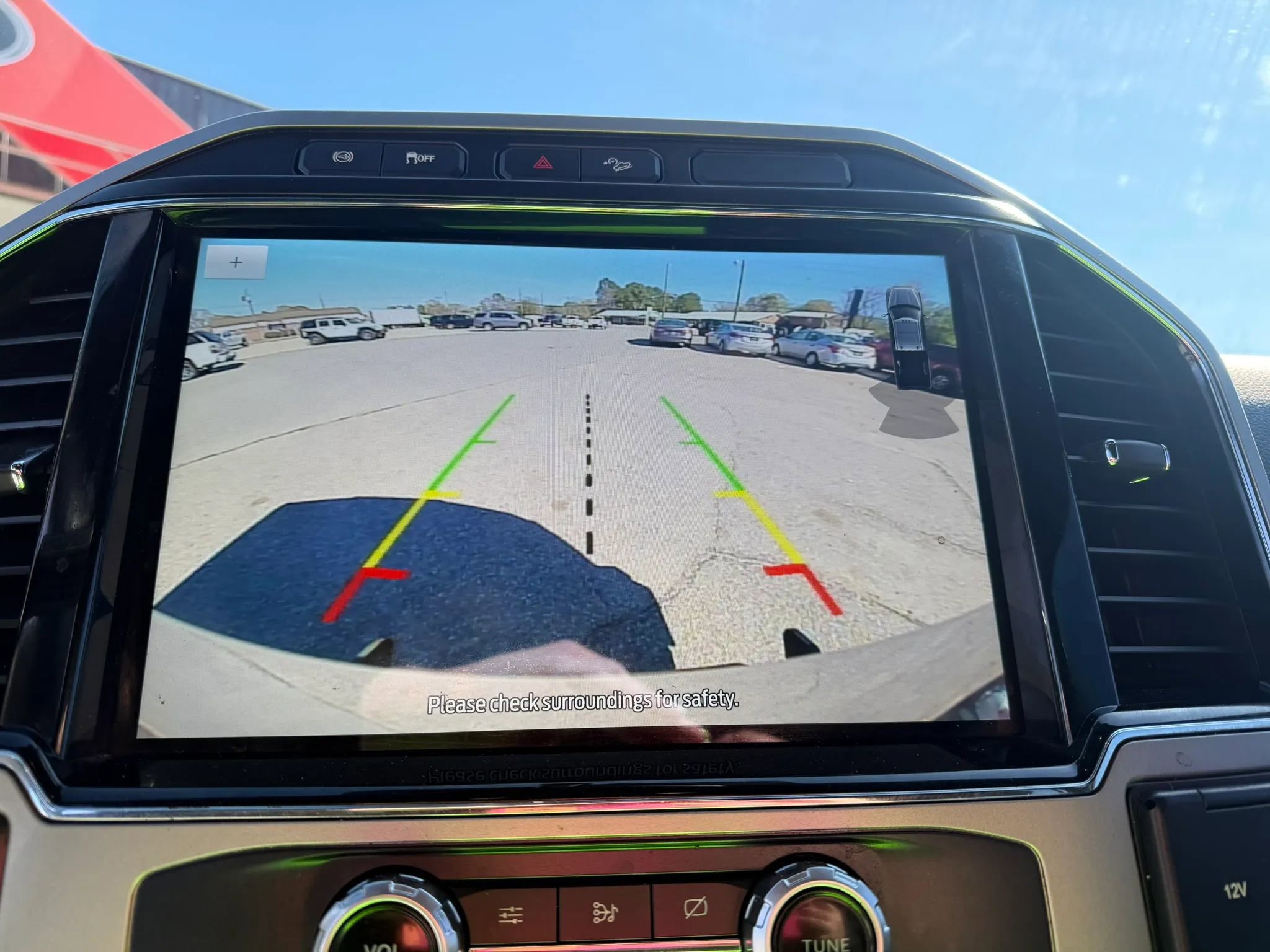 Used 2022 Ford F250 Lariat image 22