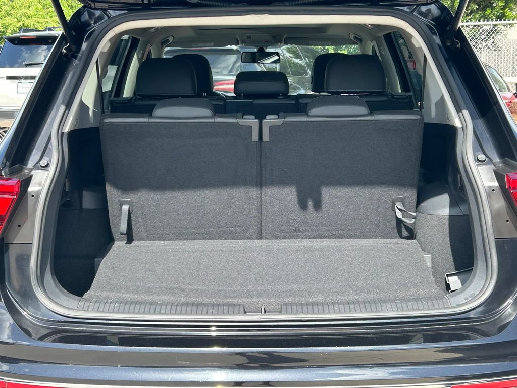 Used 2021 Volkswagen Tiguan SE R-Line FWD image 14