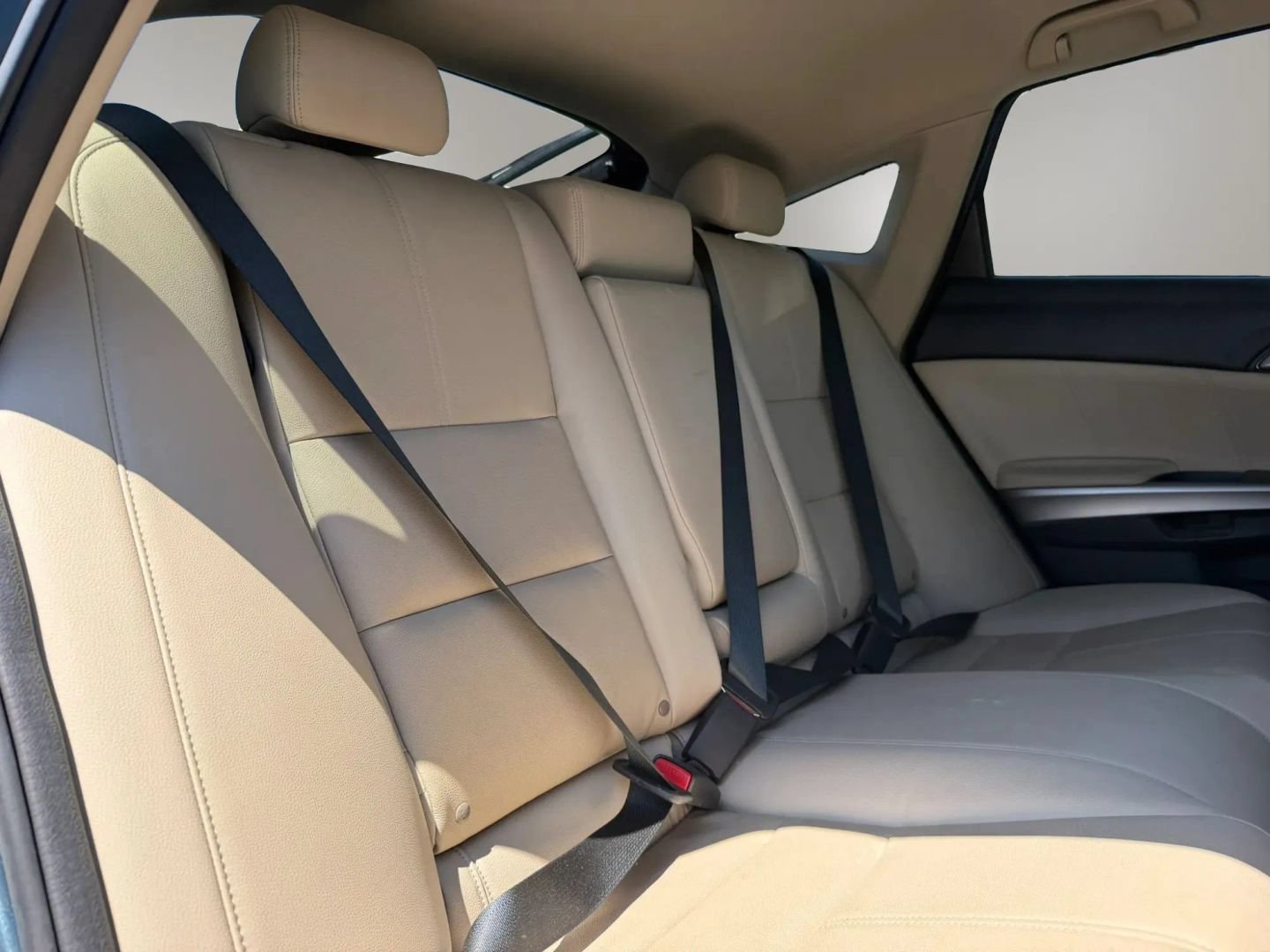 Used 2015 Honda Crosstour EX-L image 19