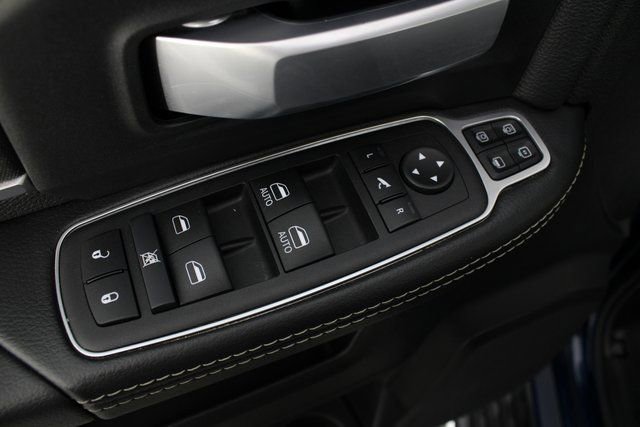 Used 2024 RAM 2500 Big Horn w/ Bed Utility Group image 14