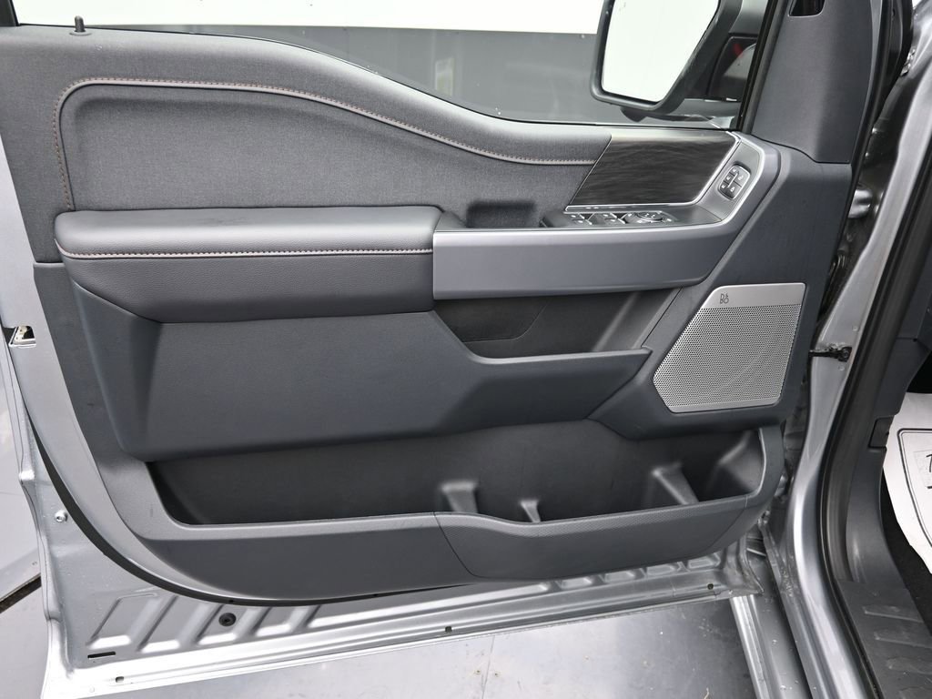 New 2025 Ford F150 Lariat w/ Equipment Group 502A High image 14