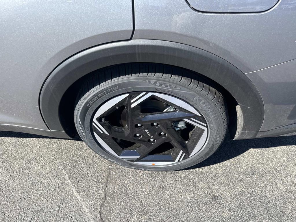 New 2026 Kia K4 EX image 5