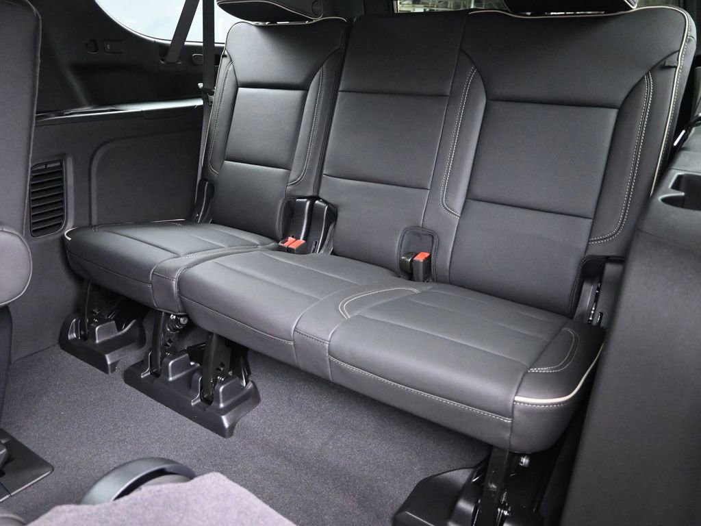 New 2026 Chevrolet Suburban Premier w/ Sun And Tow Package image 12