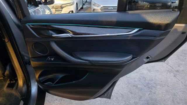 Used 2018 BMW X5 sDrive35i w/ M Sport Package image 38