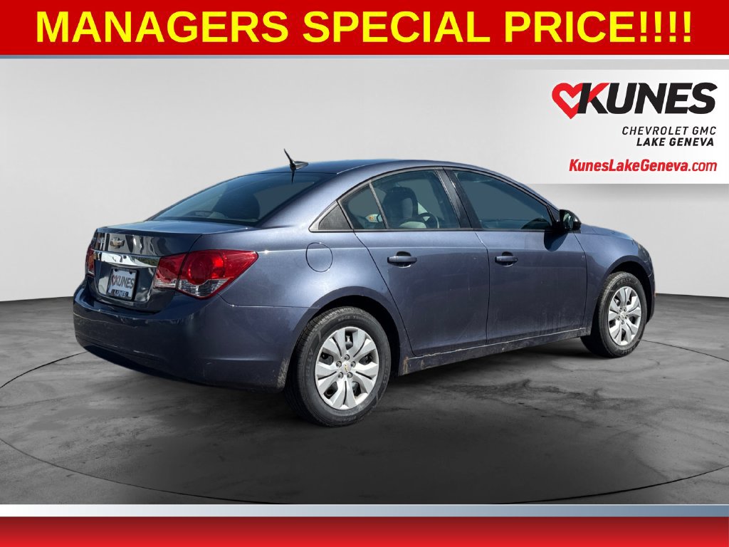 Used 2013 Chevrolet Cruze LS FWD image 8
