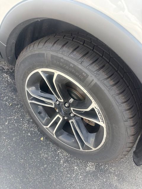 Used 2015 Ford Explorer Sport w/ Equipment Group 401A AWD/4WD image 12