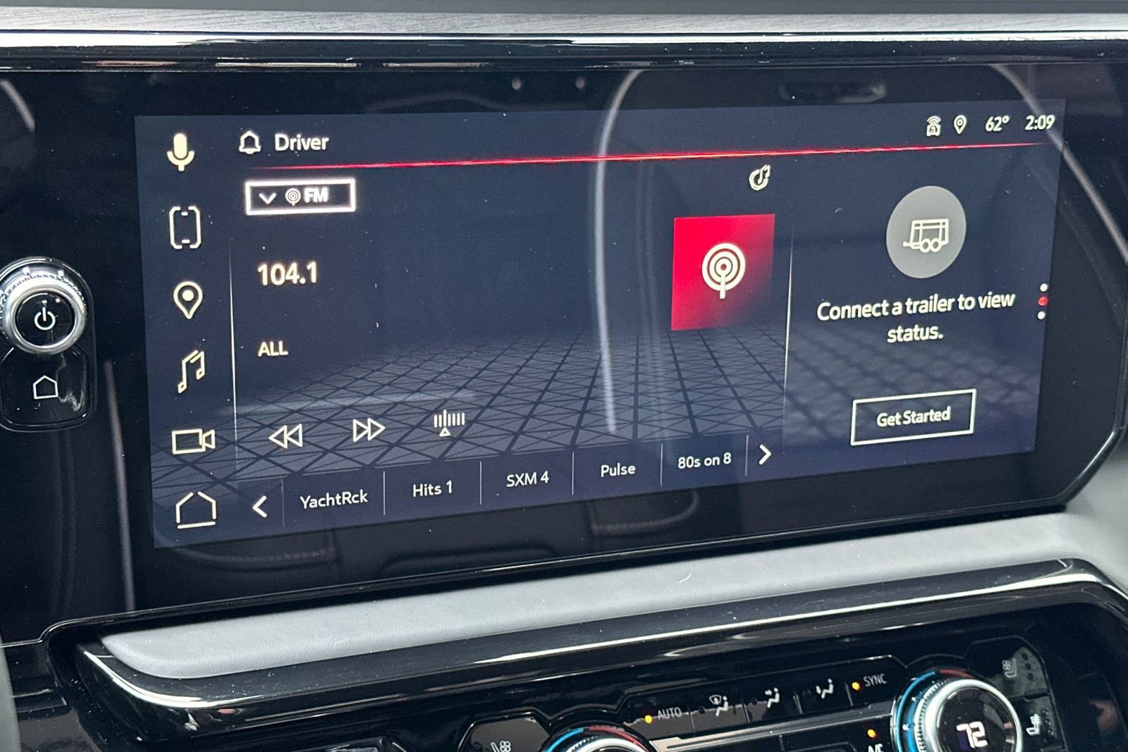 Used 2025 GMC Sierra 1500 AT4X image 22